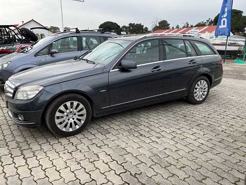 MERCEDES-BENZ&nbsp;C 220 