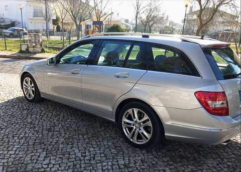 MERCEDES-BENZ 220 