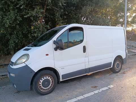 OPEL VIVARO 